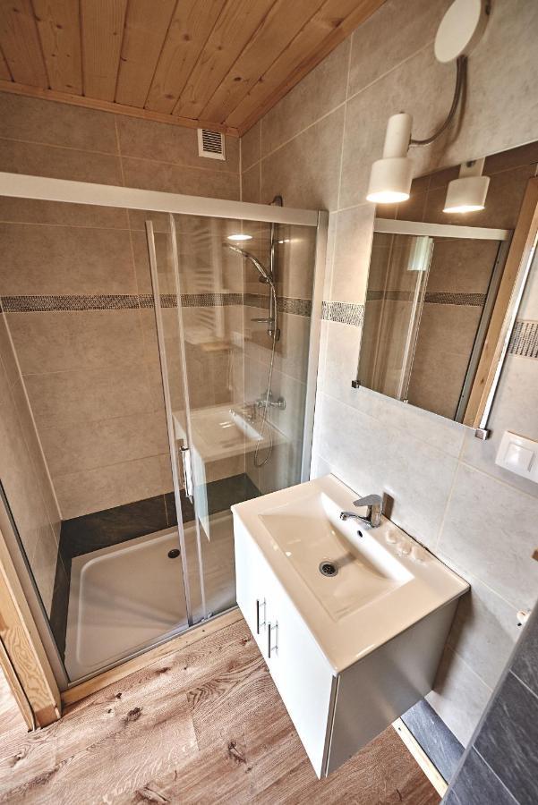 什切尔克Domek "Ski" Z Widokiem Na Gory, Sauna I Jacuzzi别墅 外观 照片